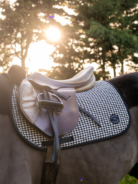 Houndstooth Signature Saddle Pad