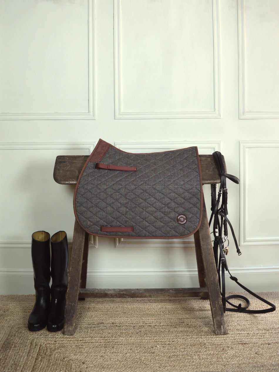 Truffle Check Classic Saddle Pad